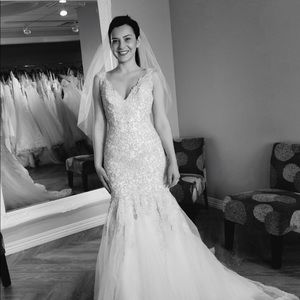 Meet your Posher, Emi